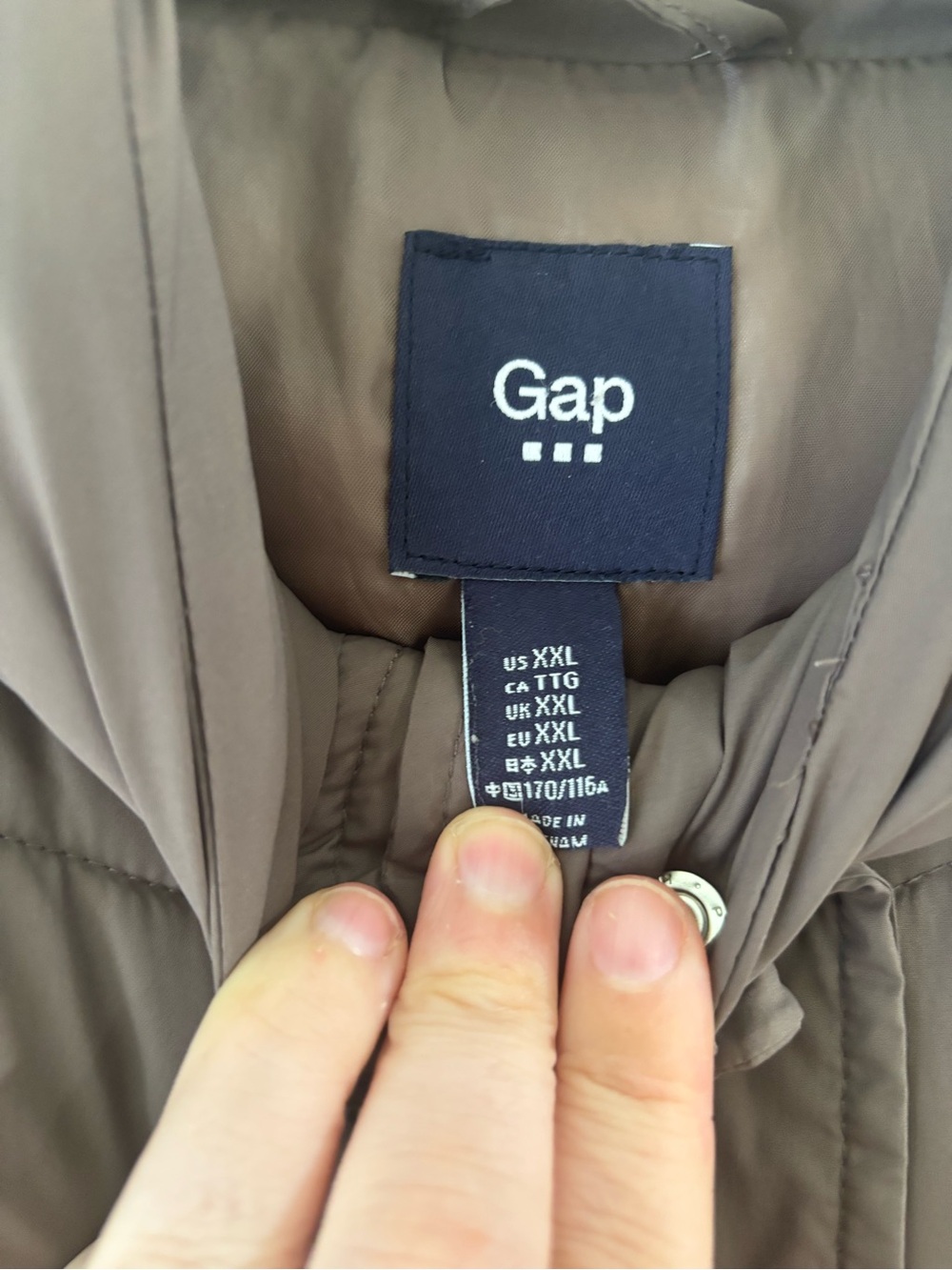 GAP Button Down Quilted Puffer Vest in Chocolate Brown - Picture 6 of 8